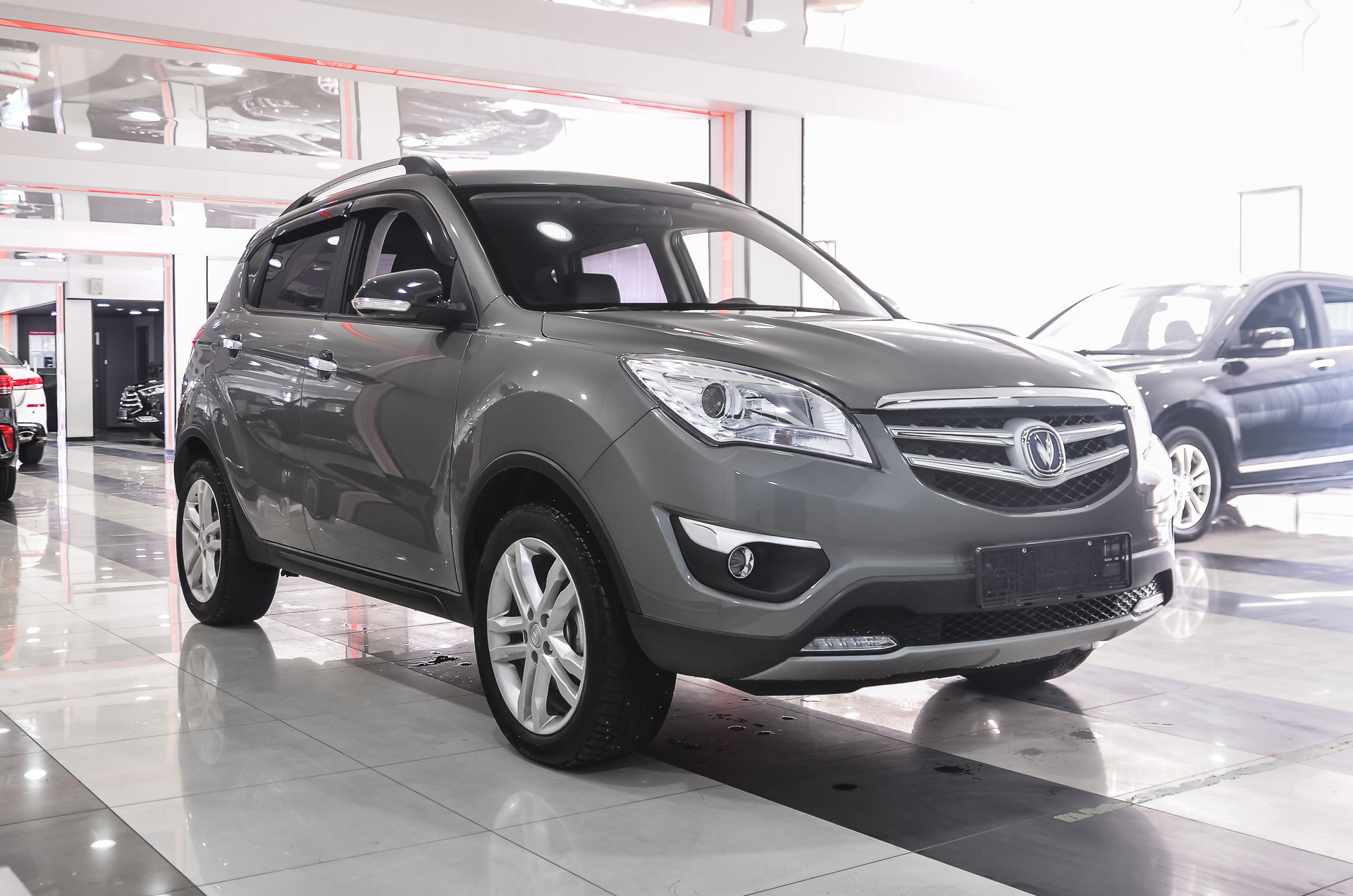 Чанган cs35 новая. Чанган cs35. Changan cs35 2019. Changan cs35 2019г. Пепельный серый Чинган 35.