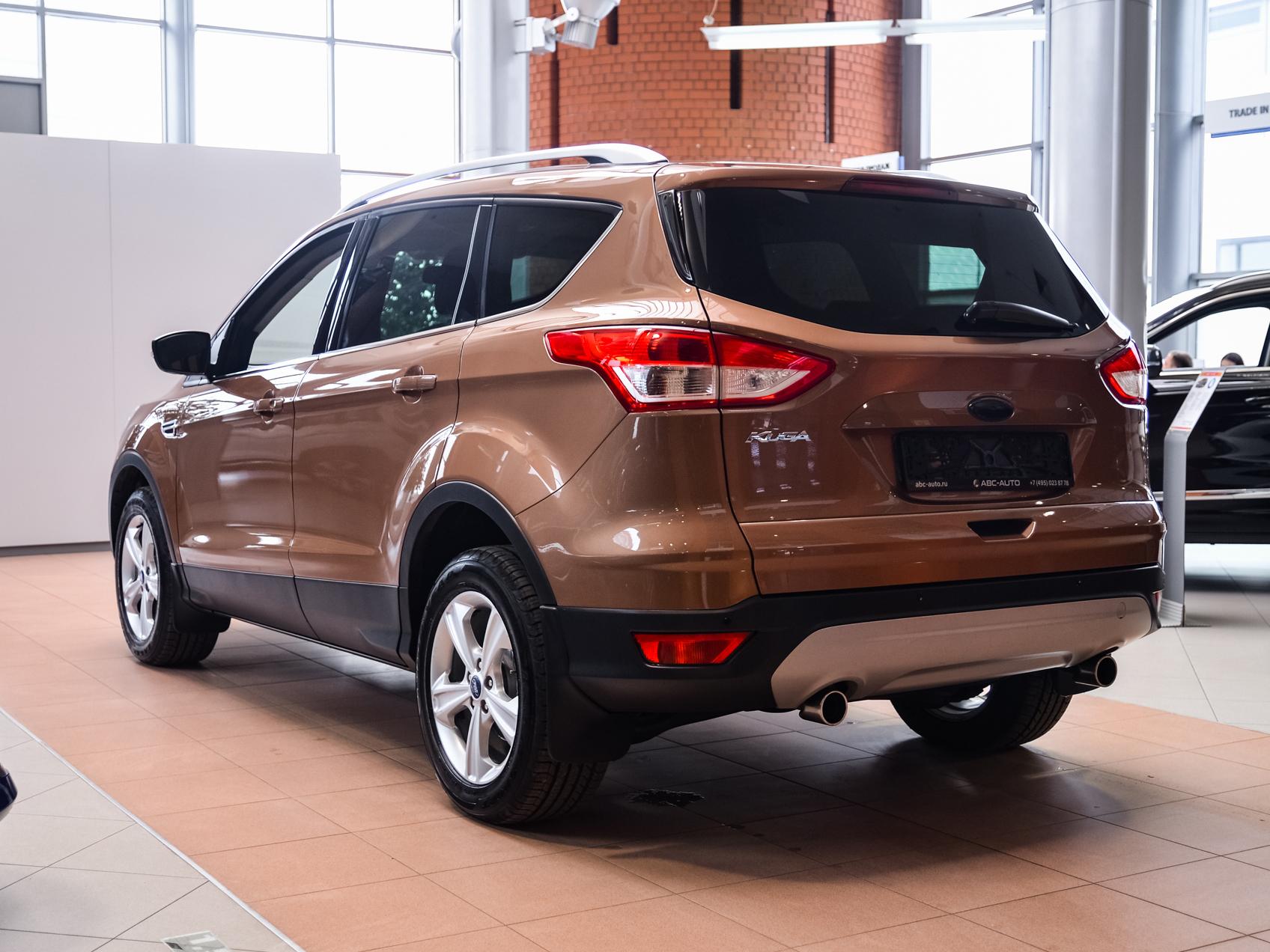 Купить БУ Ford Kuga 2013 года выпуска с пробегом 100 981 км в Москве,  продажа б/у Форд Kuga (Коричневый) — Автосалон Trade Profi