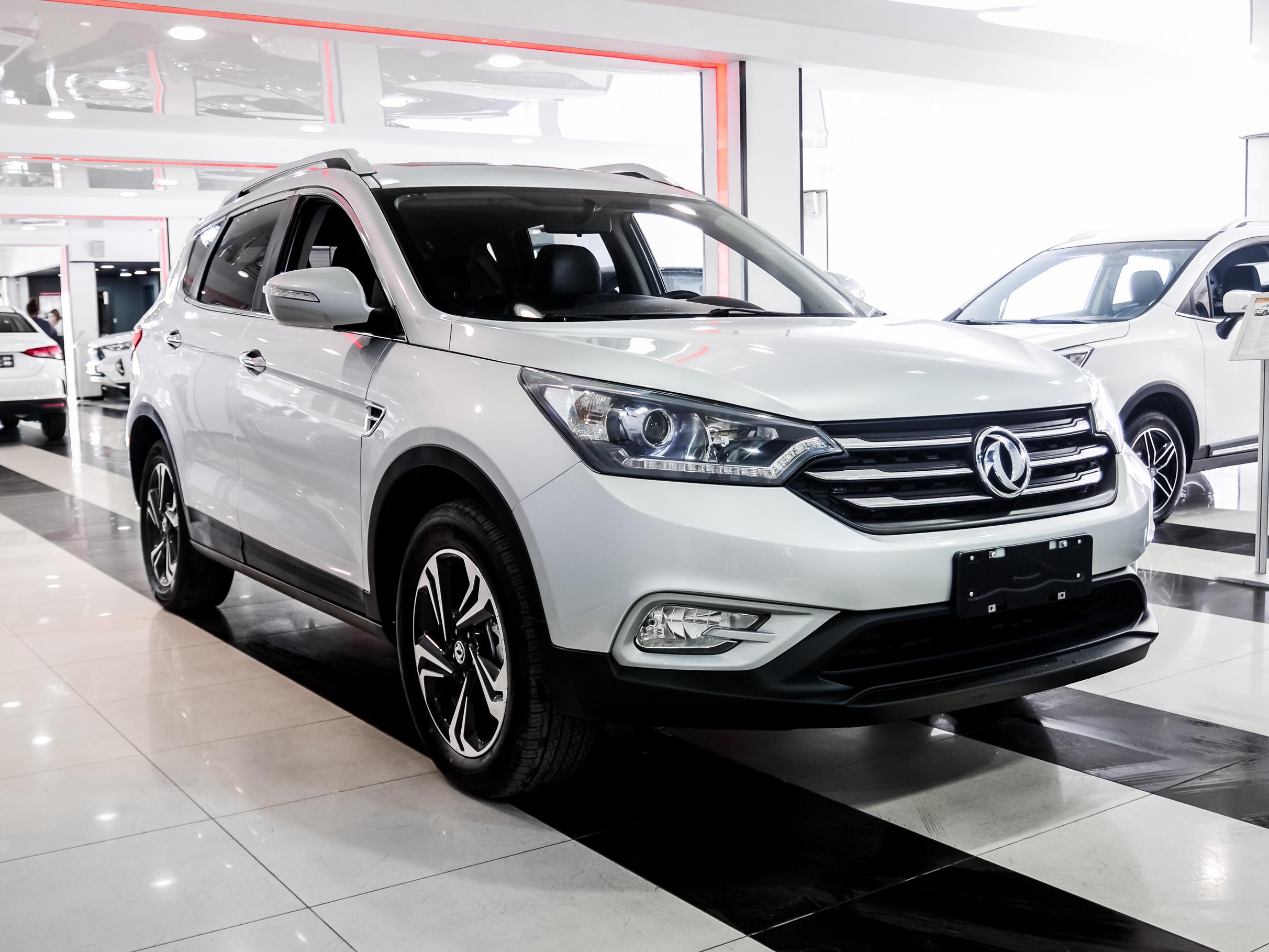 Dongfeng ax7