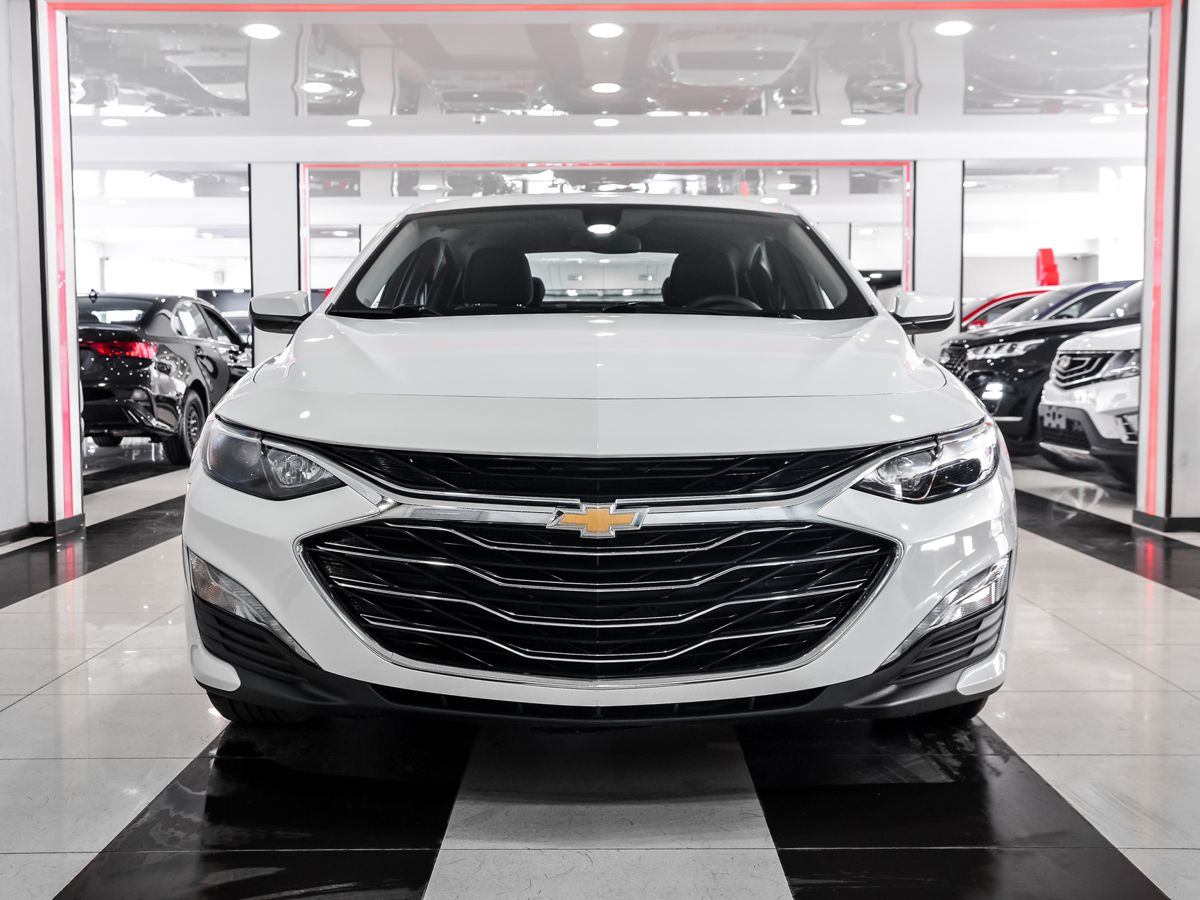 Купить БУ Chevrolet Malibu 2020 года выпуска с пробегом 86 109 км в Москве,  продажа б/у Шевроле Malibu (белый) — Автосалон Trade Profi