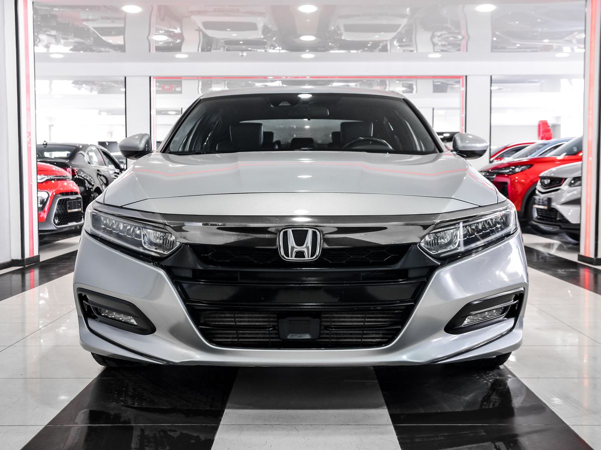 Купить БУ Honda Accord 2018 года выпуска с пробегом 91 936 км в Москве,  продажа б/у Хонда Accord (серый) — Автосалон Trade Profi