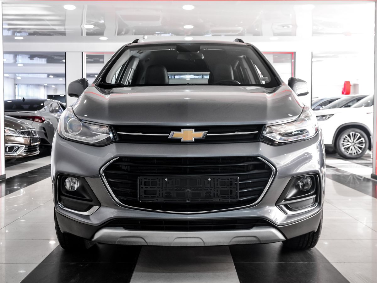 Купить БУ Chevrolet Trax 2019 года выпуска с пробегом 68 648 км в Москве,  продажа б/у Шевроле Trax (серый) — Автосалон Trade Profi