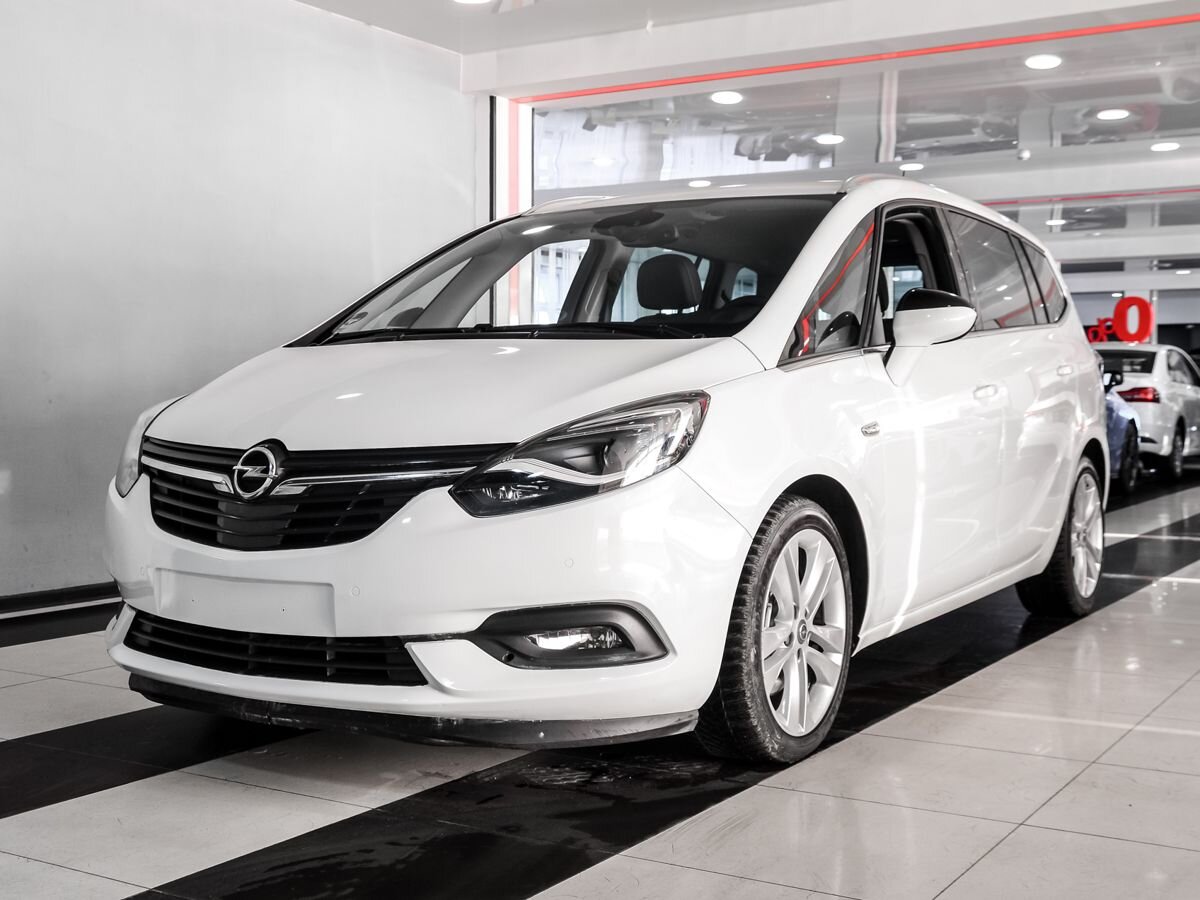 Купить БУ Opel Zafira 2019 года выпуска с пробегом 115 647 км в Москве,  продажа б/у Опель Zafira (белый) — Автосалон Trade Profi