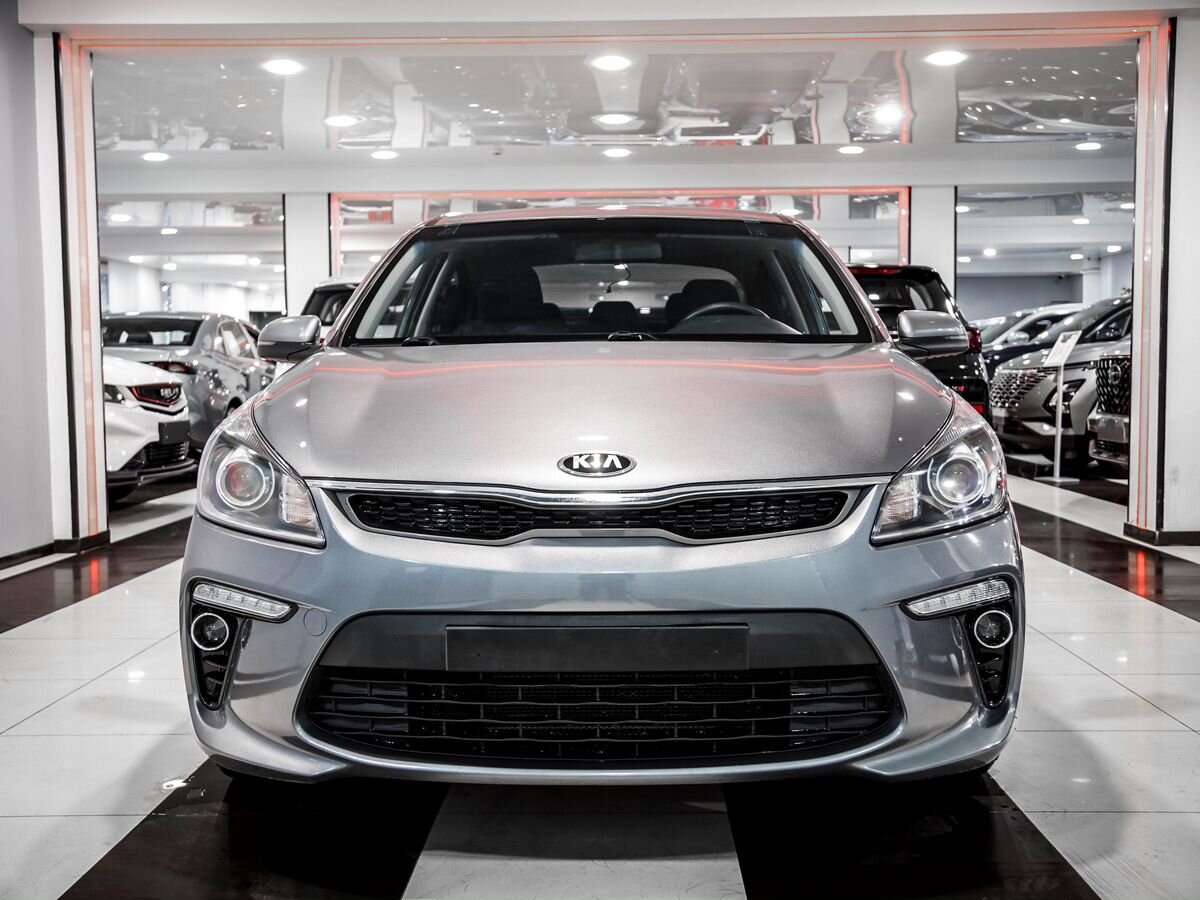 Купить БУ Kia Rio 2020 года выпуска с пробегом 37 683 км в Москве, продажа  б/у Кия Rio (серый) — Автосалон Trade Profi