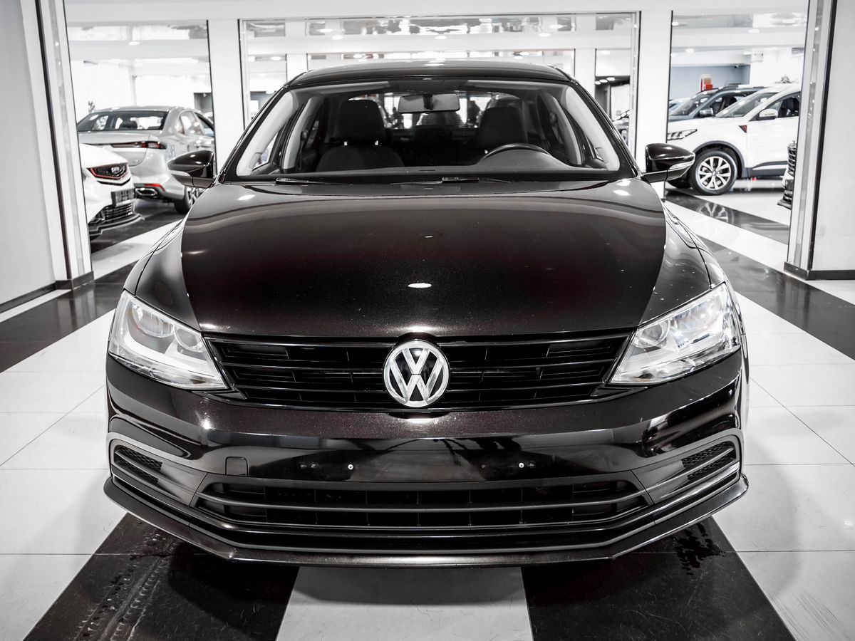 Купить БУ Volkswagen Jetta 2018 года выпуска с пробегом 90 328 км в Москве,  продажа б/у Фольксваген Jetta (черный) — Автосалон Trade Profi